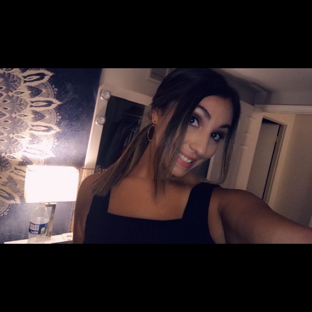 Meet your Posher, Tori
